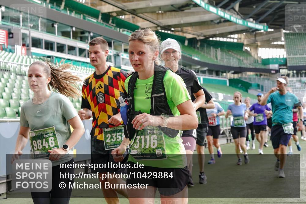 13.09.2026 - 21. swb-Marathon Bremen Michael Burmester http://msf.ph/oto/10429884 13.09.2026 13:27:26 Laufen im Stadion 111, 186, 202, 357, 364, 390, 478, 597, 726, 829, 833, 888, 925, 1077, 1220, 1412, 1473, 1496, 1530, 1608, 1618, 1700, 1769, 1958, 1961, 1984, 2236, 2273, 2309, 2388, 2404, 2428, 2502, 2507, 2508, 2542, 2558, 2576, 2582, 2592, 2656, 2675, 2725, 2748, 2817, 2875, 2876, 2923, 2965, 2970, 3045, 3047, 3050, 3073, 3084, 3184, 3219, 3359, 3433, 3540, 3592, 3629, 3756, 3885, 3907, 3978, 4457, 4660 meine-sportfotos.de