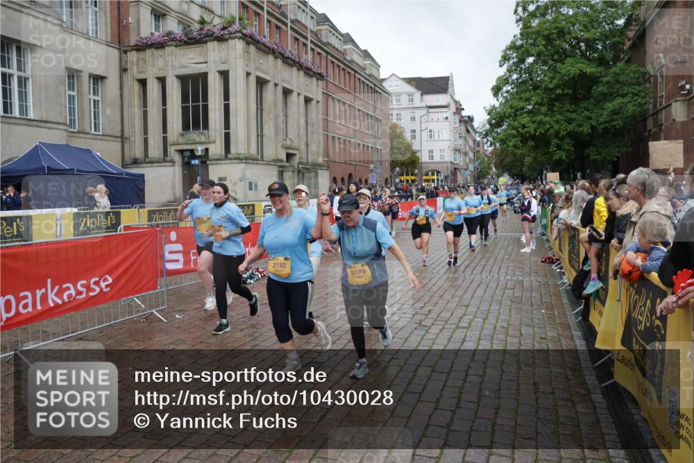 13.09.2026 - Kiel Lauf Yannick Fuchs http://msf.ph/oto/10430028 13.09.2026 11:11:50 Ziel 2950, 3580, 5156, 5227, 5387, 6965, 9572, 9661, 11756, 141, 1079, 1460, 1655, 1761, 2192, 3346, 4053, 4090, 4589, 5869, 6729, 7181, 7431, 8127, 9260, 9693, 9739, 9784, 10067, 10882, 11361, 11417, 11719, 11756, 11947, 12053, 12845, 6053, 9296, 10397, 11713, 1079, 2192, 2251, 4019, 7473, 8314, 8315, 9693, 10067, 11361, 11934, 11947 meine-sportfotos.de