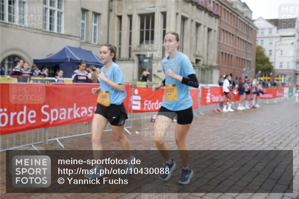 13.09.2026 - Kiel Lauf Yannick Fuchs http://msf.ph/oto/10430088 13.09.2026 11:11:59 Ziel 2950, 5227, 5387, 6965, 9296, 9572, 9661, 10397, 11713, 141, 1460, 1761, 3580, 4053, 5156, 6729, 8127, 9260, 9739, 9784, 11756, 12053, 1000, 1580, 1782, 2118, 5249, 6051, 6053, 1079, 1460, 1655, 3346, 4090, 4589, 5869, 7181, 7431, 8127, 9693, 10067, 10882, 11361, 11417, 11719, 12845 meine-sportfotos.de