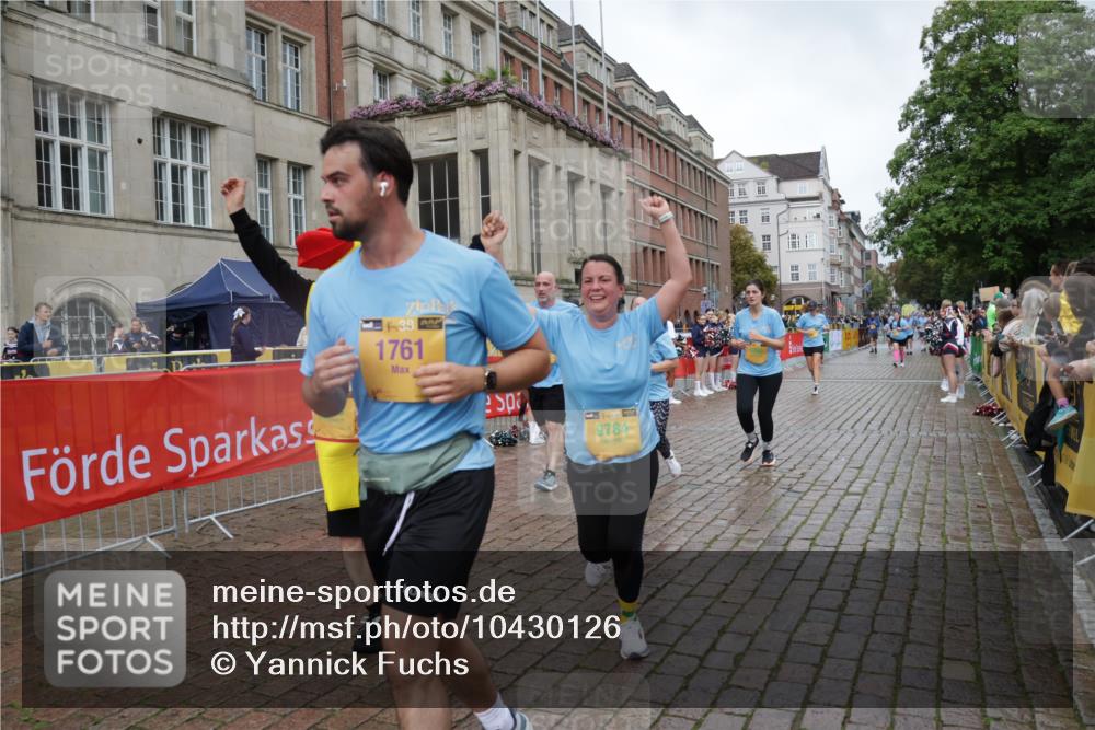 13.09.2026 - Kiel Lauf Yannick Fuchs http://msf.ph/oto/10430126 13.09.2026 11:12:09 Ziel 6053, 10397, 141, 1761, 2950, 3580, 5156, 5227, 5387, 6729, 6965, 9260, 9296, 9572, 9661, 9739, 9784, 11713, 11756, 12053, 625, 1000, 1580, 1782, 2118, 2968, 5249, 6051, 141, 1761, 4053, 6729, 9739, 9784, 12053 meine-sportfotos.de