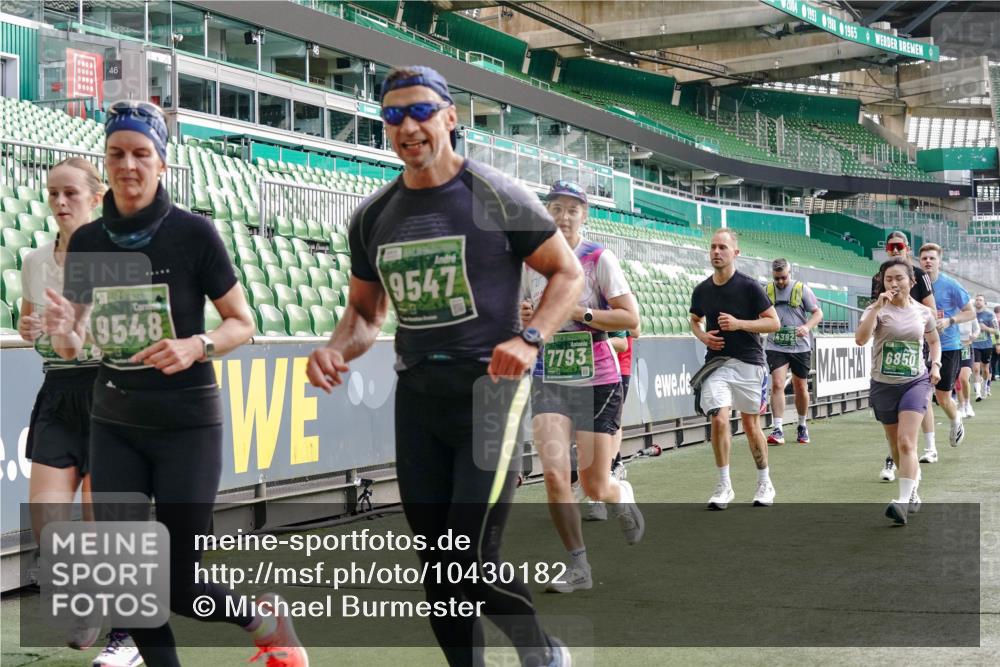 13.09.2026 - 21. swb-Marathon Bremen Michael Burmester http://msf.ph/oto/10430182 13.09.2026 13:27:40 Laufen im Stadion 111, 186, 202, 357, 364, 390, 478, 597, 726, 829, 833, 888, 925, 1077, 1220, 1412, 1473, 1496, 1608, 1700, 1769, 1958, 1961, 1984, 2236, 2273, 2309, 2388, 2404, 2428, 2502, 2507, 2542, 2574, 2576, 2582, 2592, 2725, 2748, 2817, 2875, 2876, 2923, 2965, 3045, 3047, 3050, 3061, 3073, 3084, 3184, 3219, 3359, 3540, 3589, 3592, 3629, 3694, 3756, 3826, 3885, 3907, 3978, 4108, 4238, 4457, 4660 meine-sportfotos.de