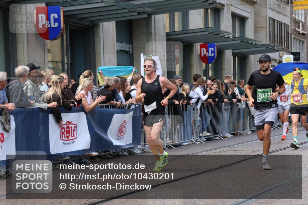 13.09.2026 - 21. swb-Marathon Bremen Strokosch-Dieckow http://msf.ph/oto/10430201 13.09.2026 13:10:11 Ziel 604, 640, 1181, 1277, 1554, 2605, 3959, 4727, 5066, 5152, 5532, 5620, 5648, 6267, 7881, 8033, 8064, 8709, 538, 567, 623, 957, 1723, 1975, 2020, 4781, 5627, 8835, 9277, 9817 meine-sportfotos.de