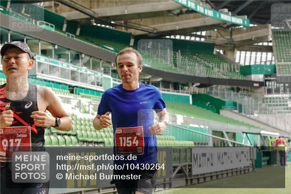 13.09.2026 - 21. swb-Marathon Bremen Michael Burmester http://msf.ph/oto/10430264 13.09.2026 12:17:17 Laufen im Stadion 513, 917, 1154, 1190, 1192, 1263, 245, 317, 540, 822, 1149 meine-sportfotos.de