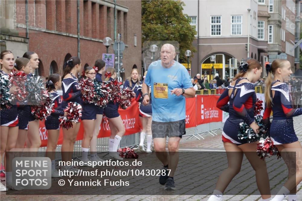 13.09.2026 - Kiel Lauf Yannick Fuchs http://msf.ph/oto/10430287 13.09.2026 11:12:34 Ziel 625, 1602, 2968, 3598, 9300, 9571, 11599, 12396, 1000, 1580, 1782, 2118, 5249, 6051, 6053, 10397, 1168, 2827, 3622, 4461, 4899, 5027, 7065, 9799, 12193, 2950, 5227, 5387, 6965, 9296, 9572, 9661, 11713 meine-sportfotos.de