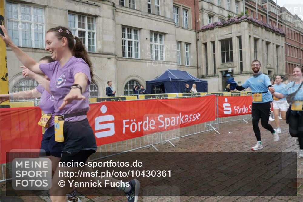 13.09.2026 - Kiel Lauf Yannick Fuchs http://msf.ph/oto/10430361 13.09.2026 11:12:52 Ziel 1168, 2827, 3622, 4461, 4899, 7065, 9799, 12193, 625, 1000, 1580, 1602, 1782, 2118, 2827, 2968, 3598, 5027, 5249, 9300, 9571, 11599, 12193, 12396, 2696, 3882, 5061, 5472, 11369, 1000, 1580, 1782, 2118, 5249, 6051 meine-sportfotos.de