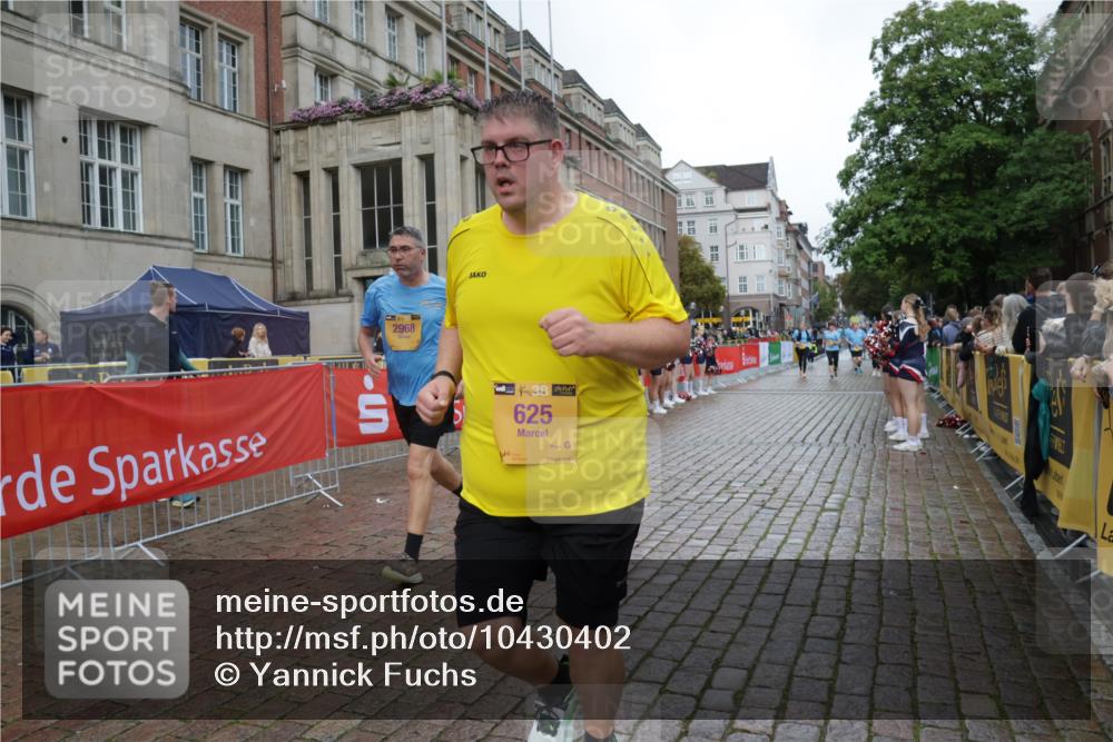 13.09.2026 - Kiel Lauf Yannick Fuchs http://msf.ph/oto/10430402 13.09.2026 11:13:01 Ziel 1168, 3622, 5061, 7065, 11369, 625, 1168, 1602, 2827, 2968, 3598, 3622, 4461, 4899, 5027, 9300, 9571, 9799, 11599, 12193, 12396, 2696, 3882, 5472, 625, 1000, 1580, 1782, 2968 meine-sportfotos.de