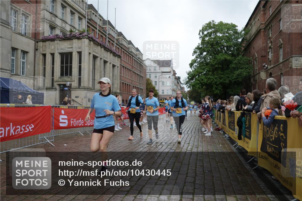 13.09.2026 - Kiel Lauf Yannick Fuchs http://msf.ph/oto/10430445 13.09.2026 11:13:09 Ziel 2696, 3882, 5061, 5472, 11369, 1168, 1602, 2827, 3598, 3622, 4461, 4899, 5027, 5061, 7065, 9300, 9571, 9799, 11599, 12193, 12396, 2290, 2607, 4299, 6237, 9860, 10432, 11666, 12234, 1602, 2968, 3598, 9571, 11599, 12396 meine-sportfotos.de