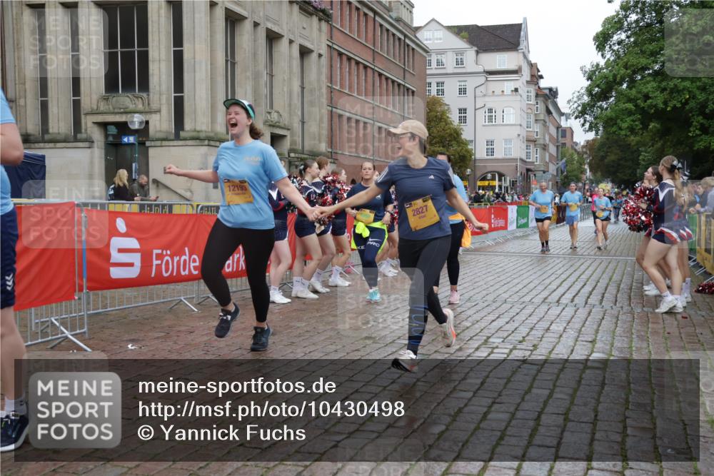 13.09.2026 - Kiel Lauf Yannick Fuchs http://msf.ph/oto/10430498 13.09.2026 11:13:15 Ziel 2696, 3882, 5472, 1168, 2827, 3622, 4461, 4899, 5027, 5061, 7065, 9799, 11369, 12193, 328, 2290, 2607, 4299, 6237, 8492, 9860, 10432, 11210, 11666, 12234, 1602, 2827, 3598, 5027, 9300, 9571, 11599, 12193, 12396 meine-sportfotos.de