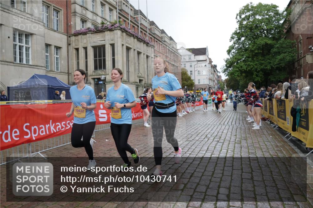 13.09.2026 - Kiel Lauf Yannick Fuchs http://msf.ph/oto/10430741 13.09.2026 11:13:55 Ziel 4575, 8831, 9552, 9553, 328, 2290, 2607, 4299, 6237, 8492, 9552, 9553, 9787, 9860, 10432, 10660, 11210, 11666, 12234, 397, 489, 9272, 9873, 6237, 10432, 11666 meine-sportfotos.de