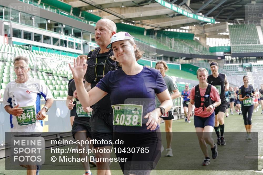 13.09.2026 - 21. swb-Marathon Bremen Michael Burmester http://msf.ph/oto/10430765 13.09.2026 13:28:15 Laufen im Stadion 111, 186, 220, 357, 364, 478, 597, 685, 726, 729, 829, 888, 925, 986, 1079, 1220, 1298, 1325, 1384, 1412, 1496, 1608, 1700, 1741, 1769, 1777, 1958, 1961, 1984, 2236, 2365, 2388, 2404, 2472, 2502, 2507, 2542, 2574, 2593, 2725, 2743, 2748, 2862, 2868, 2875, 2876, 2923, 2924, 2991, 3045, 3050, 3061, 3073, 3154, 3184, 3219, 3238, 3321, 3540, 3589, 3592, 3594, 3595, 3678, 3694, 3756, 3798, 3826, 3853, 3885, 3907, 3978, 3987, 4108, 4238, 4457, 4660 meine-sportfotos.de