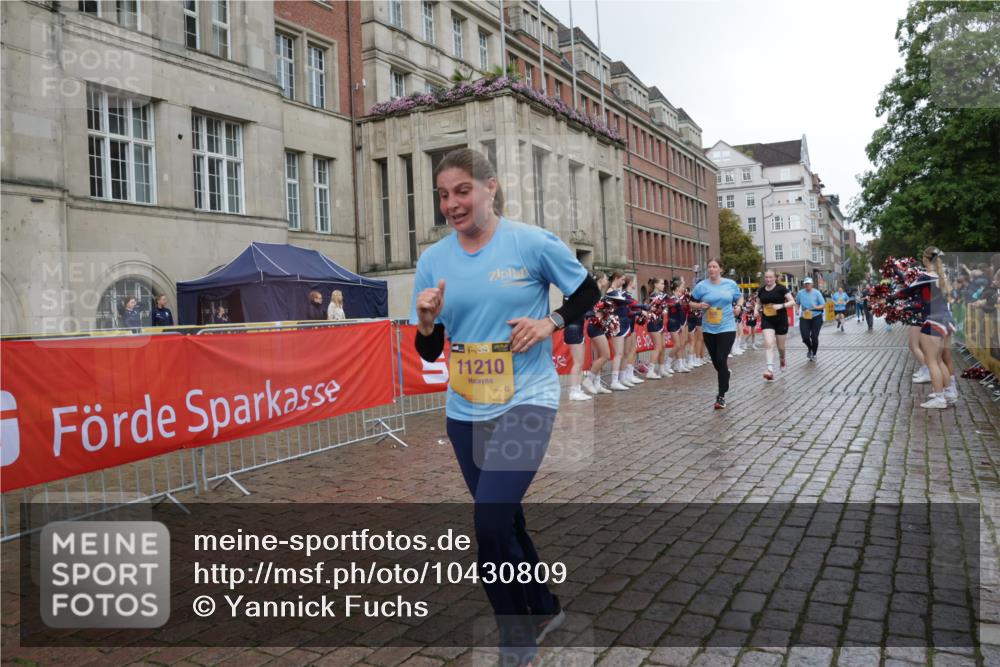 13.09.2026 - Kiel Lauf Yannick Fuchs http://msf.ph/oto/10430809 13.09.2026 11:14:04 Ziel 489, 9873, 328, 2607, 4575, 8492, 8831, 9552, 9553, 9787, 9860, 10660, 11210, 397, 3278, 5478, 9272, 328, 2290, 2607, 4299, 6237, 9860, 10432, 11210, 11666, 12234 meine-sportfotos.de