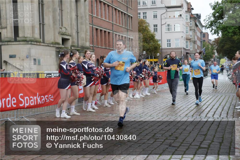 13.09.2026 - Kiel Lauf Yannick Fuchs http://msf.ph/oto/10430840 13.09.2026 11:14:13 Ziel 397, 489, 3278, 5478, 9272, 9873, 4575, 8831, 9552, 9553, 10660, 270, 283, 1338, 1339, 2520, 6806, 7998, 10278, 328, 8492, 9787, 10660 meine-sportfotos.de