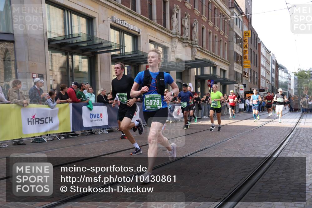 13.09.2026 - 21. swb-Marathon Bremen Strokosch-Dieckow http://msf.ph/oto/10430861 13.09.2026 13:10:46 Ziel 335, 697, 1349, 2021, 2087, 2759, 3440, 3448, 3484, 3647, 4023, 4429, 4475, 4571, 5079, 5314, 6471, 6657, 7136, 8183, 8474, 9410, 9618, 9622, 9762, 384, 640, 1181, 1277, 1385, 1498, 1554, 2347, 2605, 4727, 5066, 5152, 5155, 5168, 5314, 5387, 5620, 5648, 6267, 7115, 7881, 9659, 13248 meine-sportfotos.de