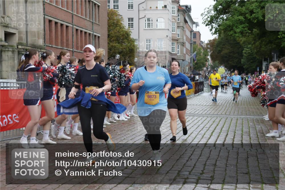 13.09.2026 - Kiel Lauf Yannick Fuchs http://msf.ph/oto/10430915 13.09.2026 11:14:40 Ziel 270, 2520, 3706, 3707, 3708, 6378, 6783, 6806, 6905, 7787, 10278, 11482, 283, 397, 489, 1338, 1339, 3278, 5478, 7998, 9272, 9873, 5601, 9273, 10116, 10124, 489, 9873 meine-sportfotos.de