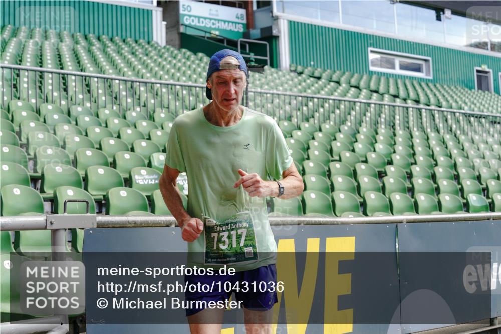 13.09.2026 - 21. swb-Marathon Bremen Michael Burmester http://msf.ph/oto/10431036 13.09.2026 13:04:03 Laufen im Stadion 178, 209, 210, 488, 534, 565, 596, 725, 762, 881, 940, 1014, 1343, 1373, 1456, 1458, 1460, 1479, 1611, 1649, 1653, 1687, 1771, 2223, 2276, 2364, 2369, 2421, 2430, 2434, 2452, 2513, 2625, 2779, 2851, 2867, 2872, 2891, 2900, 2910, 2919, 2934, 2957, 2977, 3028, 3114, 3135, 3217, 3258, 3360, 3402, 3419, 3425, 3454, 3460, 3496, 3510, 3521, 3576, 3579, 3585, 3597, 3618, 3796, 3846, 3859, 3909, 3938, 3970, 3983, 4077, 4133, 242 meine-sportfotos.de