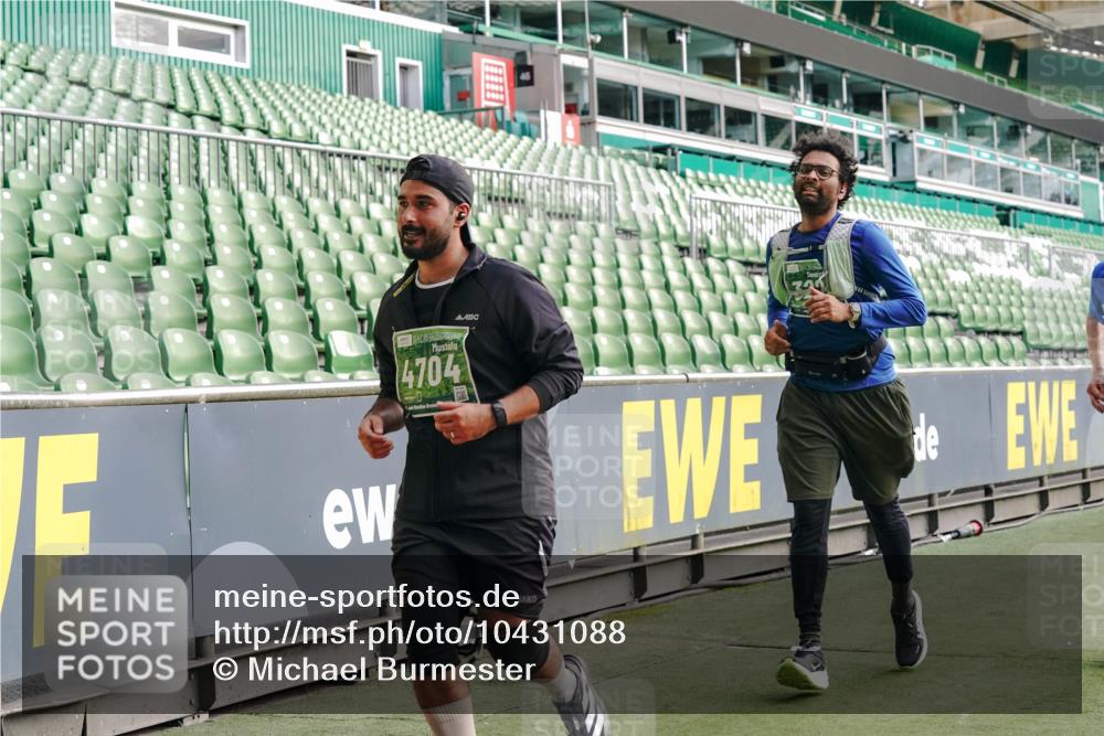 13.09.2026 - 21. swb-Marathon Bremen Michael Burmester http://msf.ph/oto/10431088 13.09.2026 13:28:37 Laufen im Stadion 111, 220, 357, 422, 476, 478, 597, 685, 726, 729, 754, 829, 888, 925, 986, 1079, 1220, 1298, 1325, 1384, 1412, 1496, 1608, 1615, 1741, 1769, 1777, 1958, 1961, 1984, 2236, 2326, 2365, 2436, 2472, 2502, 2574, 2593, 2725, 2743, 2862, 2868, 2875, 2876, 2923, 2924, 2991, 3020, 3045, 3061, 3073, 3129, 3154, 3184, 3219, 3238, 3274, 3321, 3361, 3589, 3592, 3594, 3595, 3678, 3694, 3755, 3758, 3798, 3826, 3853, 3885, 3907, 3953, 3965, 3971, 3978, 3987, 4011, 4108, 4238, 4457, 4660 meine-sportfotos.de