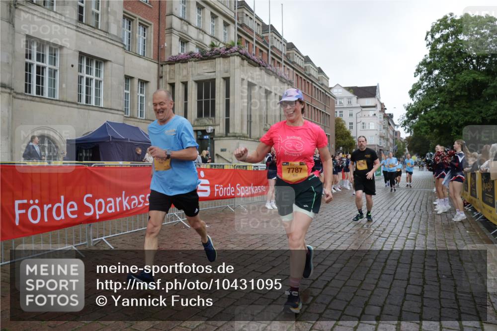 13.09.2026 - Kiel Lauf Yannick Fuchs http://msf.ph/oto/10431095 13.09.2026 11:15:10 Ziel 2092, 10116, 10124, 3706, 3707, 3708, 5601, 6378, 6783, 6905, 7787, 9273, 10116, 10124, 11482, 155, 2401, 5327, 11871, 270, 283, 1339, 2520, 6378, 6783, 6806, 7787, 7998, 10278 meine-sportfotos.de