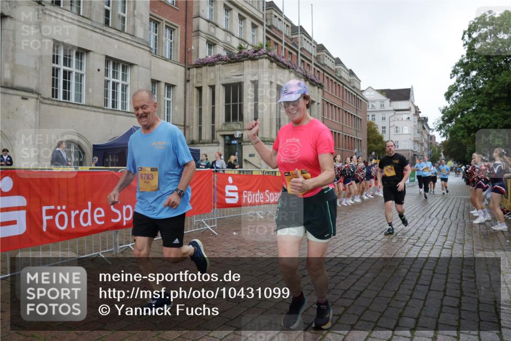 13.09.2026 - Kiel Lauf Yannick Fuchs http://msf.ph/oto/10431099 13.09.2026 11:15:10 Ziel 2092, 10116, 10124, 3706, 3707, 3708, 5601, 6378, 6783, 6905, 7787, 9273, 10116, 10124, 11482, 155, 2401, 5327, 11871, 270, 283, 1339, 2520, 6378, 6783, 6806, 7787, 7998, 10278 meine-sportfotos.de