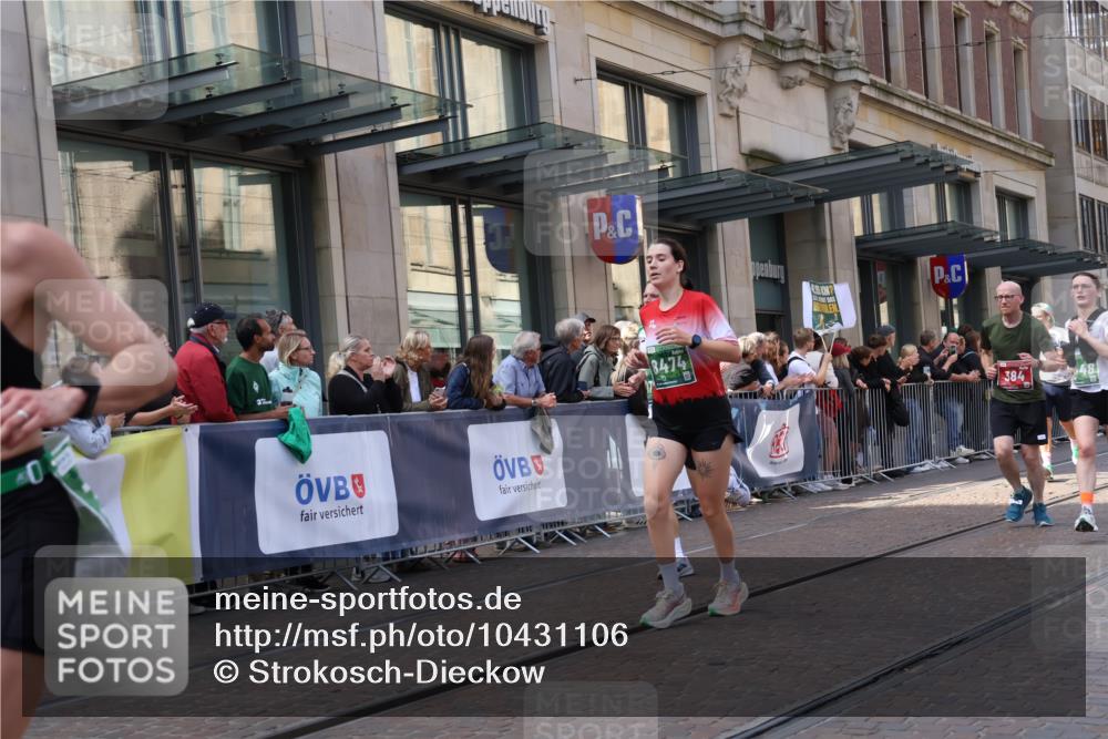 13.09.2026 - 21. swb-Marathon Bremen Strokosch-Dieckow http://msf.ph/oto/10431106 13.09.2026 13:10:57 Ziel 335, 697, 1349, 2087, 3440, 3448, 3484, 3647, 3899, 4429, 6274, 6471, 8183, 8474, 9291, 9410, 9618, 9762, 384, 697, 1181, 1385, 1498, 1554, 2021, 2347, 2759, 4023, 4475, 4571, 4727, 5066, 5079, 5152, 5155, 5168, 5314, 5387, 5648, 6657, 7115, 7136, 9622, 9659, 13248 meine-sportfotos.de