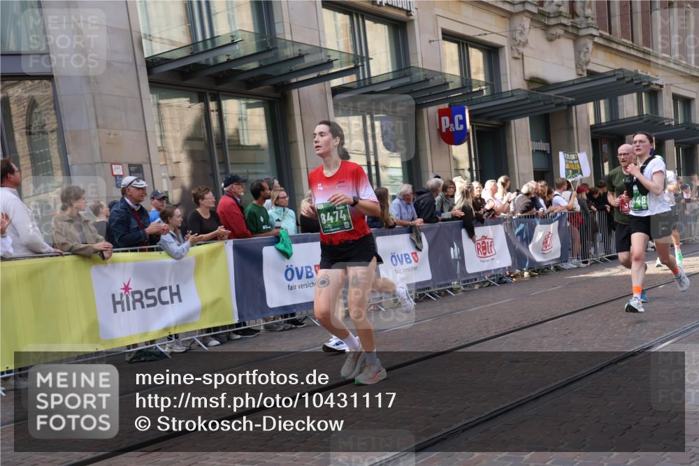 13.09.2026 - 21. swb-Marathon Bremen Strokosch-Dieckow http://msf.ph/oto/10431117 13.09.2026 13:10:58 Ziel 335, 1349, 2087, 3440, 3448, 3484, 3647, 3899, 4429, 6274, 6471, 8183, 8474, 9291, 9410, 9618, 9762, 384, 697, 1385, 1498, 1554, 2021, 2347, 2759, 4023, 4475, 4571, 5066, 5079, 5152, 5155, 5168, 5314, 5387, 5648, 6471, 6657, 7115, 7136, 9622, 9659, 13248 meine-sportfotos.de