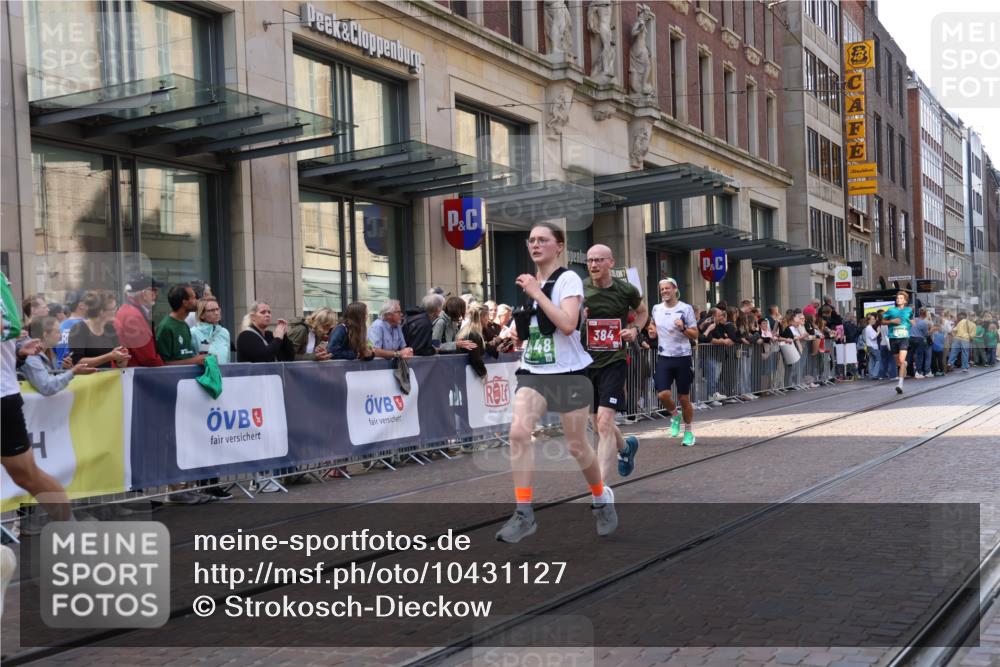13.09.2026 - 21. swb-Marathon Bremen Strokosch-Dieckow http://msf.ph/oto/10431127 13.09.2026 13:10:59 Ziel 335, 382, 1349, 2087, 3440, 3448, 3484, 3647, 3899, 4429, 6274, 8183, 8474, 9291, 9410, 9618, 9762, 335, 384, 697, 1385, 1498, 2021, 2347, 2759, 4023, 4475, 4571, 5066, 5079, 5152, 5155, 5168, 5314, 5387, 5648, 6471, 6657, 7115, 7136, 8183, 9622, 9659, 13248 meine-sportfotos.de