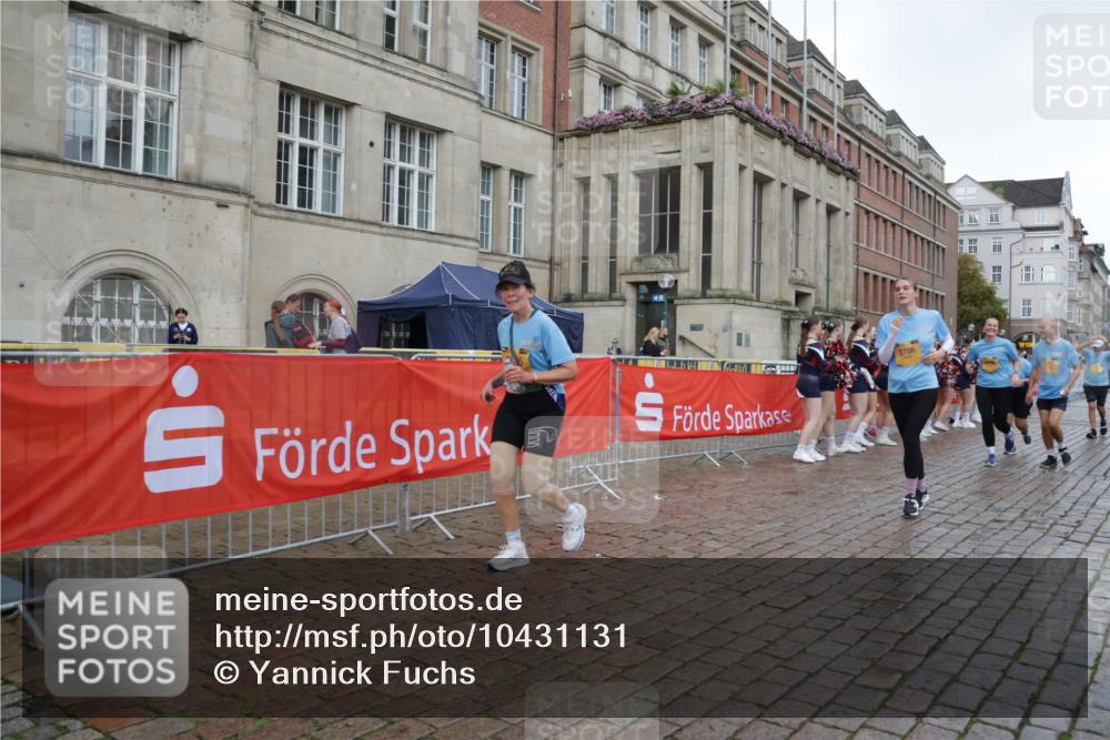 13.09.2026 - Kiel Lauf Yannick Fuchs http://msf.ph/oto/10431131 13.09.2026 11:15:14 Ziel 2092, 2401, 3706, 3707, 3708, 5601, 6905, 9273, 10116, 10124, 11482, 155, 1246, 3087, 5327, 11871, 12831, 12832, 12833, 12834, 270, 3706, 6378, 6783, 6905, 7787 meine-sportfotos.de