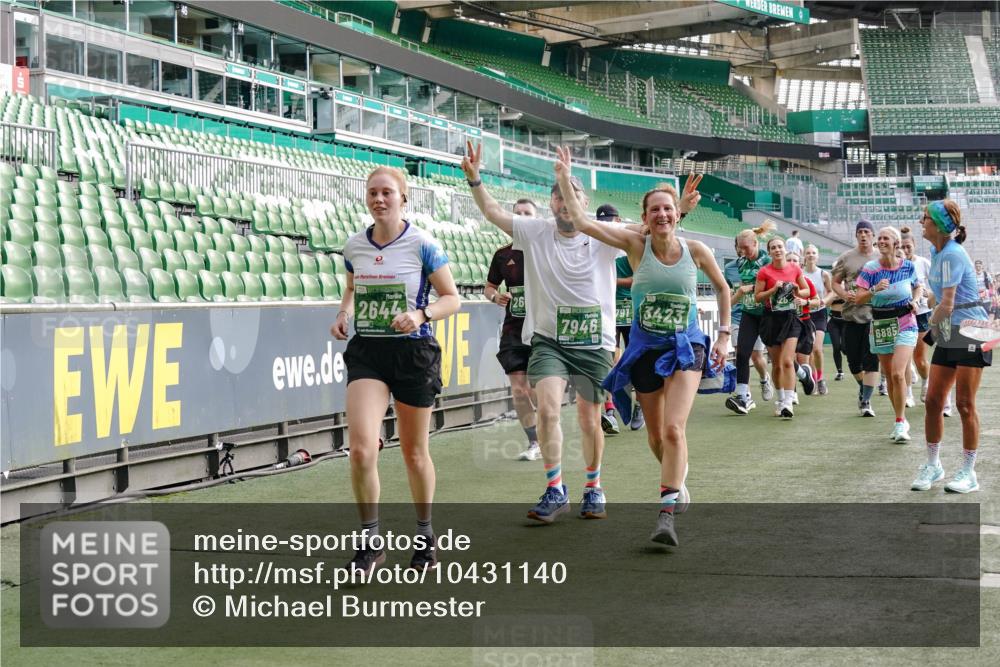 13.09.2026 - 21. swb-Marathon Bremen Michael Burmester http://msf.ph/oto/10431140 13.09.2026 13:28:39 Laufen im Stadion 111, 220, 357, 422, 476, 478, 597, 685, 726, 729, 754, 829, 888, 925, 986, 1079, 1220, 1298, 1325, 1384, 1412, 1496, 1608, 1615, 1741, 1769, 1777, 1958, 1961, 1984, 2236, 2326, 2365, 2436, 2472, 2502, 2574, 2593, 2725, 2740, 2743, 2862, 2868, 2876, 2923, 2924, 2991, 3020, 3045, 3061, 3073, 3129, 3154, 3184, 3219, 3238, 3274, 3321, 3361, 3589, 3592, 3594, 3595, 3605, 3678, 3694, 3755, 3758, 3798, 3826, 3853, 3885, 3907, 3953, 3965, 3971, 3978, 3987, 4011, 4108, 4238, 4457, 4660 meine-sportfotos.de
