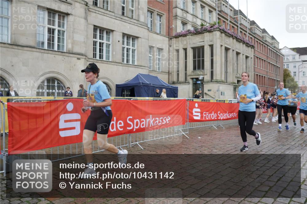 13.09.2026 - Kiel Lauf Yannick Fuchs http://msf.ph/oto/10431142 13.09.2026 11:15:15 Ziel 2092, 2401, 3706, 3707, 3708, 5601, 6905, 9273, 10116, 10124, 11482, 155, 1246, 3087, 5327, 11871, 12831, 12832, 12833, 12834, 3706, 6378, 6783, 6905, 7787 meine-sportfotos.de