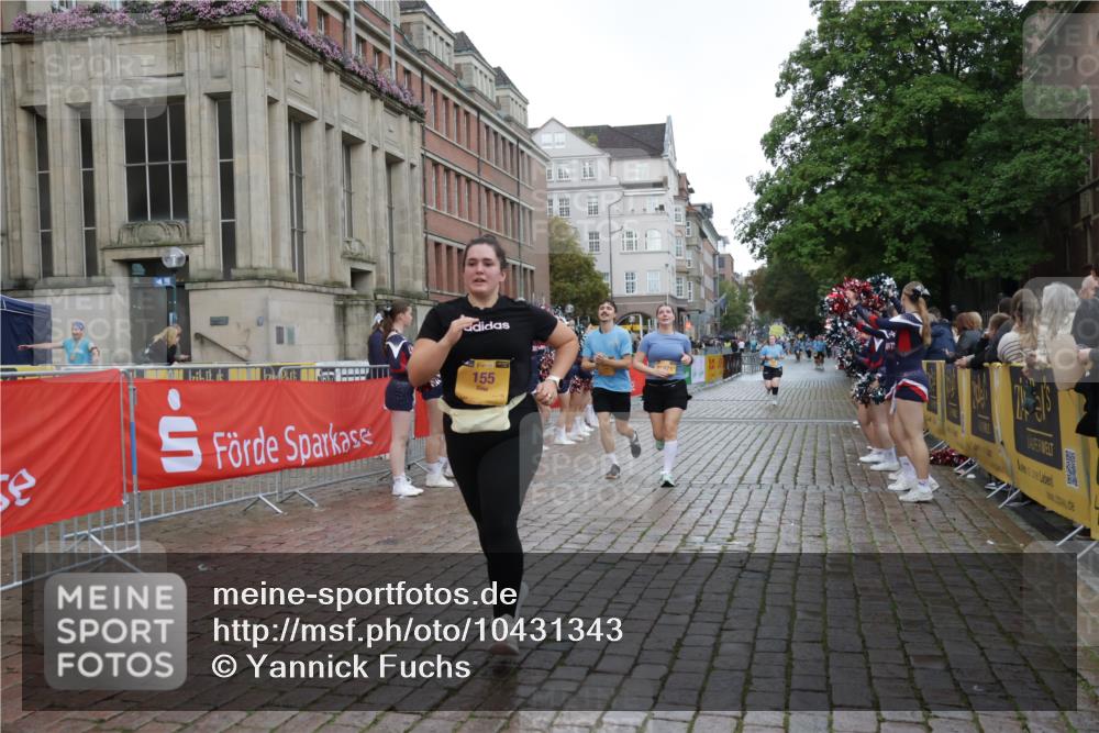 13.09.2026 - Kiel Lauf Yannick Fuchs http://msf.ph/oto/10431343 13.09.2026 11:15:57 Ziel 1605, 2414, 4309, 4571, 9204, 9348, 9708, 155, 1246, 3087, 5327, 9175, 11871, 12831, 12832, 12833, 12834, 1391, 2511, 3196, 4216, 5714, 6211, 9484, 12556, 155, 2401 meine-sportfotos.de