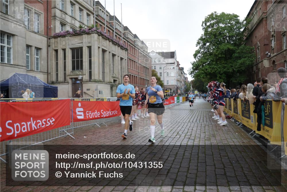 13.09.2026 - Kiel Lauf Yannick Fuchs http://msf.ph/oto/10431355 13.09.2026 11:15:59 Ziel 1605, 2414, 4216, 4309, 4571, 9204, 9348, 9708, 155, 1246, 3087, 5327, 9175, 11871, 12831, 12832, 12833, 12834, 1391, 2511, 3196, 5714, 5808, 6211, 9484, 12273, 12274, 12556, 155, 2401, 5327, 11871 meine-sportfotos.de
