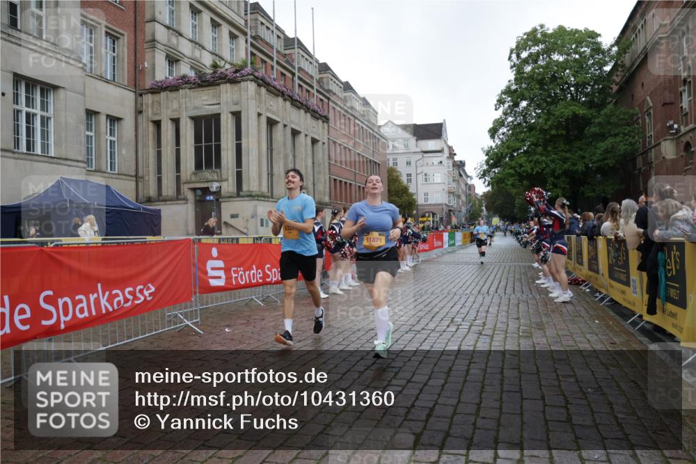 13.09.2026 - Kiel Lauf Yannick Fuchs http://msf.ph/oto/10431360 13.09.2026 11:15:59 Ziel 1605, 2414, 4216, 4309, 4571, 9204, 9348, 9708, 155, 1246, 3087, 5327, 9175, 11871, 12831, 12832, 12833, 12834, 1391, 2511, 3196, 5714, 5808, 6211, 9484, 12273, 12274, 12556, 155, 2401, 5327, 11871 meine-sportfotos.de