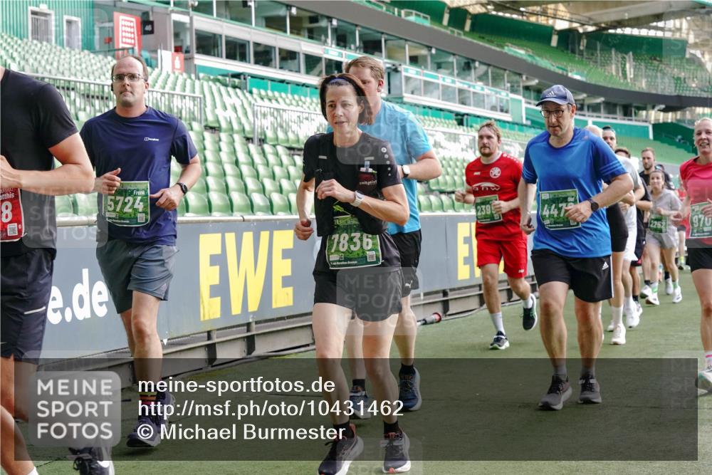 13.09.2026 - 21. swb-Marathon Bremen Michael Burmester http://msf.ph/oto/10431462 13.09.2026 13:28:54 Laufen im Stadion 111, 220, 357, 422, 476, 478, 597, 685, 726, 729, 754, 829, 888, 925, 986, 1079, 1217, 1220, 1270, 1298, 1325, 1384, 1496, 1615, 1741, 1769, 1777, 1958, 1984, 2236, 2238, 2326, 2365, 2436, 2472, 2502, 2546, 2574, 2593, 2740, 2743, 2830, 2862, 2868, 2876, 2924, 2991, 3020, 3053, 3061, 3129, 3154, 3219, 3238, 3274, 3321, 3361, 3563, 3589, 3594, 3595, 3605, 3678, 3694, 3755, 3758, 3798, 3826, 3853, 3885, 3907, 3953, 3965, 3971, 3978, 3987, 4011, 4108, 4238, 4457, 4660 meine-sportfotos.de