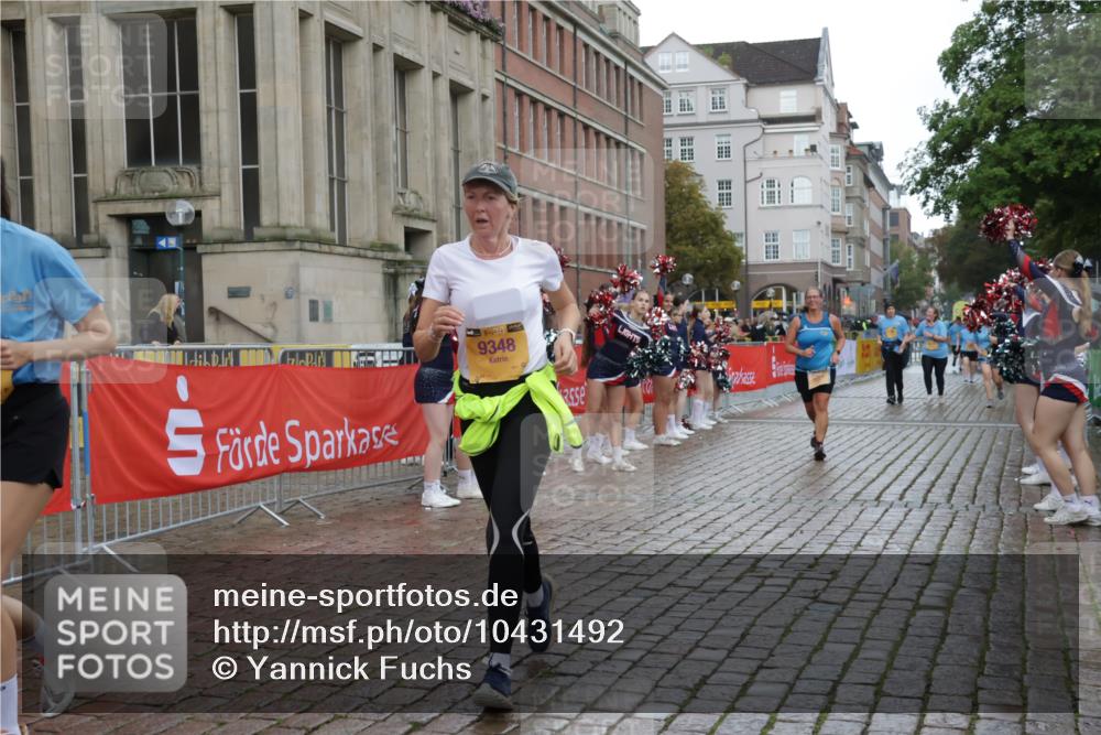 13.09.2026 - Kiel Lauf Yannick Fuchs http://msf.ph/oto/10431492 13.09.2026 11:16:29 Ziel 644, 2822, 5732, 5808, 6170, 6999, 9035, 9173, 9593, 11230, 11678, 11679, 11680, 12273, 12274, 12275, 1391, 1605, 2511, 3196, 4216, 5714, 5808, 6211, 9204, 9348, 9484, 12273, 12274, 12556, 1925, 6977, 8964, 10554, 11584, 11926, 1605, 2414, 4309, 4571, 9348, 9708 meine-sportfotos.de