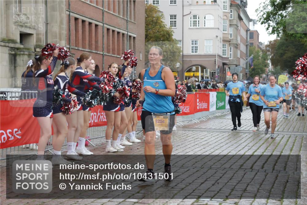 13.09.2026 - Kiel Lauf Yannick Fuchs http://msf.ph/oto/10431501 13.09.2026 11:16:31 Ziel 644, 2822, 5732, 6170, 9035, 9173, 9593, 11230, 11679, 1391, 1605, 2511, 3196, 4216, 5714, 5808, 6211, 6999, 9204, 9484, 11678, 11679, 11680, 12273, 12274, 12275, 12556, 1925, 2050, 6977, 8630, 8964, 10554, 11584, 11926, 12226, 1605, 2414, 4309, 4571, 9348, 9708 meine-sportfotos.de