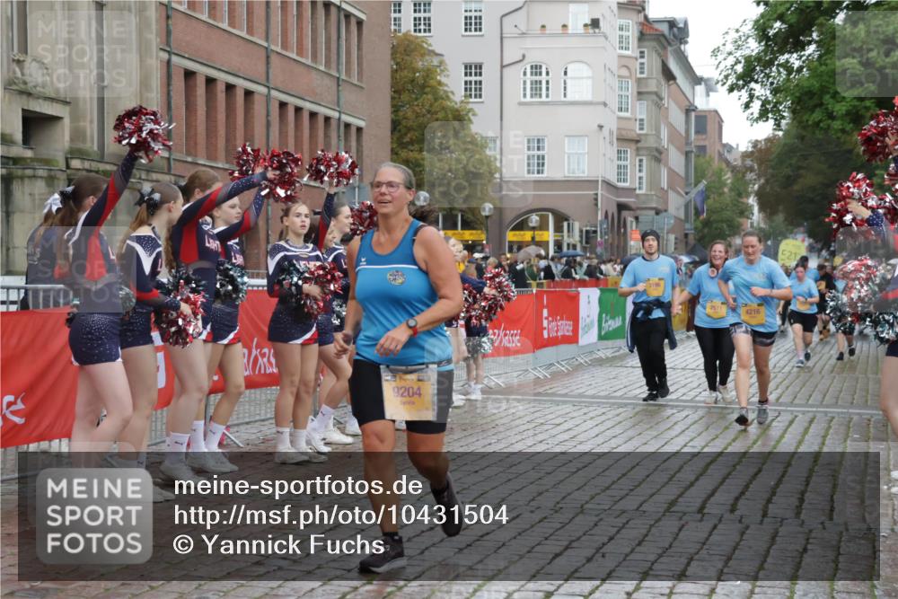 13.09.2026 - Kiel Lauf Yannick Fuchs http://msf.ph/oto/10431504 13.09.2026 11:16:32 Ziel 644, 2822, 5732, 6170, 9035, 9173, 9593, 11230, 1391, 2511, 3196, 4216, 5714, 5808, 6211, 6999, 9204, 9484, 11678, 11679, 11680, 12273, 12274, 12275, 12556, 1925, 2050, 6977, 8630, 8964, 10554, 11584, 11926, 12226, 12370, 1605, 2414, 4309, 4571, 9204, 9348, 9708 meine-sportfotos.de