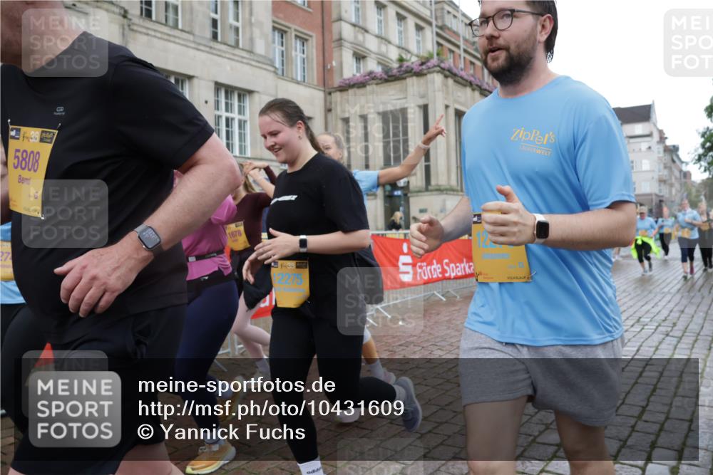 13.09.2026 - Kiel Lauf Yannick Fuchs http://msf.ph/oto/10431609 13.09.2026 11:16:54 Ziel 608, 1925, 2050, 3995, 6977, 7800, 8630, 8964, 10554, 12226, 12370, 644, 2822, 5732, 5808, 6170, 6999, 9035, 9173, 9593, 11230, 11584, 11678, 11679, 11680, 11926, 12273, 12274, 12275, 7880, 9428, 1391, 5714, 5808, 6211, 6999, 11678, 11679, 11680, 12273, 12274, 12275, 12556 meine-sportfotos.de