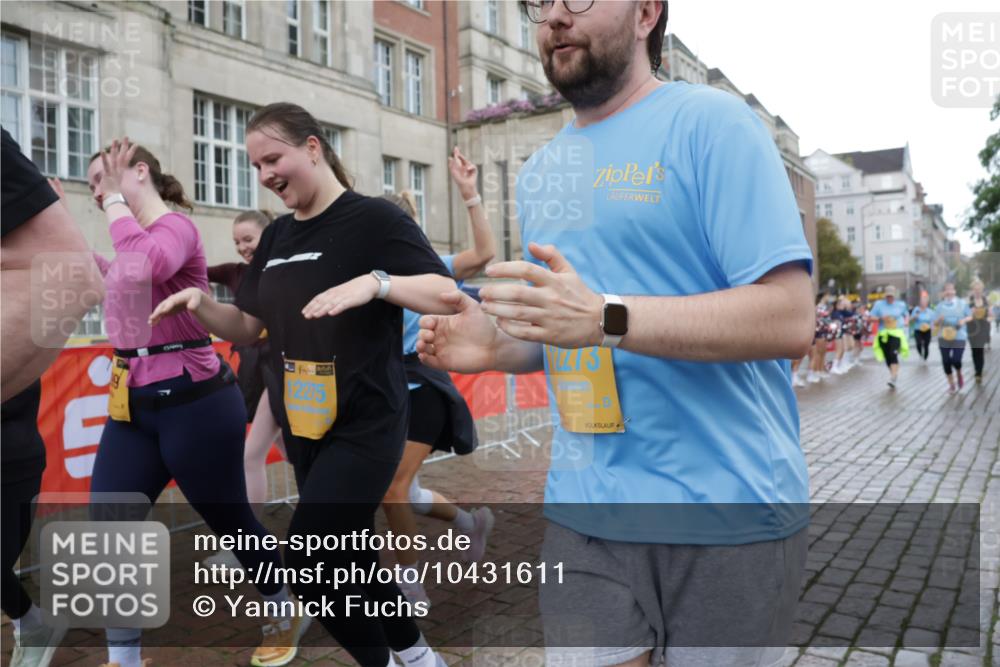 13.09.2026 - Kiel Lauf Yannick Fuchs http://msf.ph/oto/10431611 13.09.2026 11:16:54 Ziel 608, 1925, 2050, 3995, 6977, 7800, 8630, 8964, 10554, 12226, 12370, 644, 2822, 5732, 5808, 6170, 6999, 9035, 9173, 9593, 11230, 11584, 11678, 11679, 11680, 11926, 12273, 12274, 12275, 7880, 9428, 1391, 5714, 5808, 6211, 6999, 11678, 11679, 11680, 12273, 12274, 12275, 12556 meine-sportfotos.de