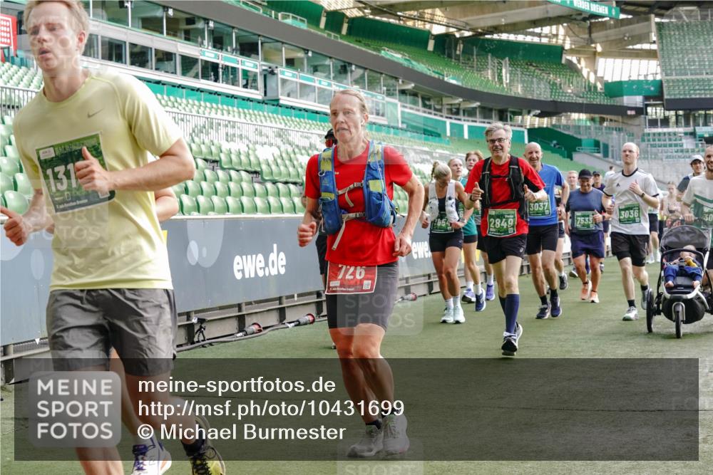 13.09.2026 - 21. swb-Marathon Bremen Michael Burmester http://msf.ph/oto/10431699 13.09.2026 13:29:05 Laufen im Stadion 111, 171, 220, 422, 476, 478, 685, 726, 729, 754, 829, 888, 925, 986, 1079, 1217, 1220, 1242, 1270, 1298, 1325, 1384, 1496, 1615, 1741, 1777, 1886, 1958, 1984, 2236, 2238, 2263, 2326, 2365, 2436, 2449, 2472, 2502, 2546, 2574, 2593, 2740, 2743, 2830, 2862, 2868, 2924, 2991, 3020, 3053, 3061, 3129, 3154, 3238, 3274, 3286, 3321, 3361, 3563, 3589, 3594, 3595, 3605, 3678, 3694, 3755, 3758, 3798, 3826, 3853, 3898, 3953, 3965, 3971, 3987, 4011, 4108, 4238, 4457, 4660 meine-sportfotos.de