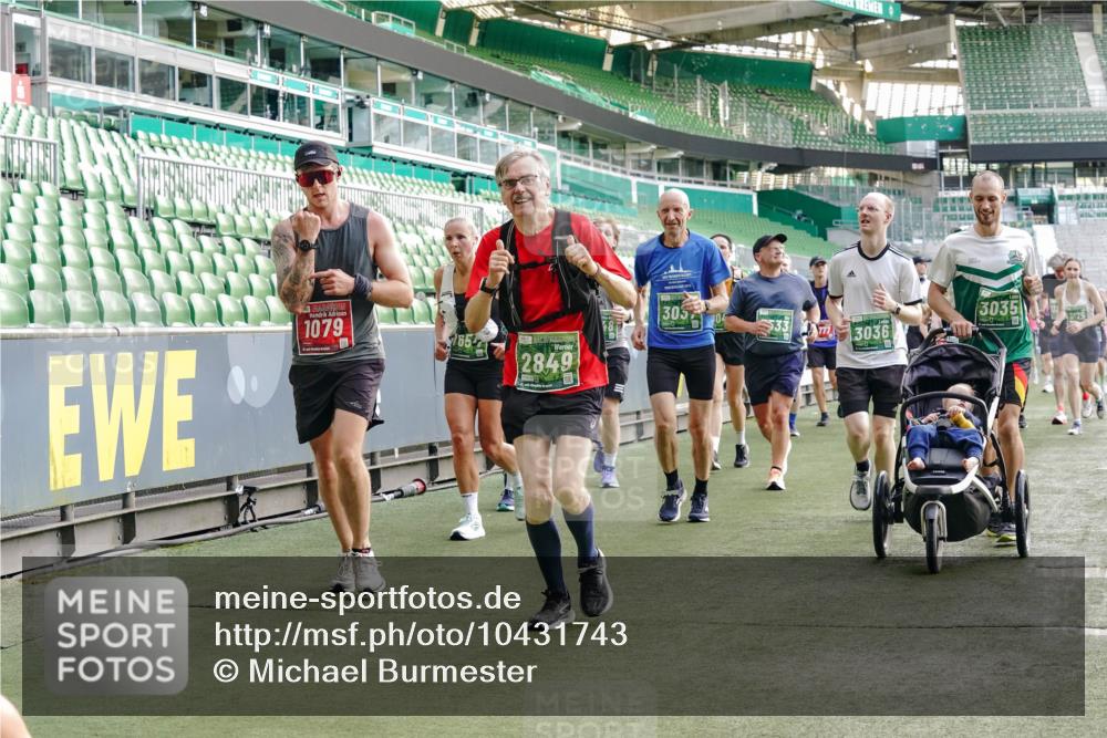 13.09.2026 - 21. swb-Marathon Bremen Michael Burmester http://msf.ph/oto/10431743 13.09.2026 13:29:07 Laufen im Stadion 111, 171, 220, 422, 476, 478, 685, 726, 729, 754, 829, 888, 925, 986, 1079, 1217, 1220, 1242, 1270, 1298, 1325, 1384, 1496, 1615, 1633, 1634, 1741, 1777, 1886, 1958, 1984, 2238, 2263, 2326, 2365, 2436, 2449, 2472, 2502, 2546, 2574, 2593, 2740, 2743, 2830, 2862, 2868, 2924, 2991, 3020, 3053, 3061, 3129, 3154, 3238, 3274, 3286, 3321, 3361, 3563, 3589, 3594, 3595, 3605, 3678, 3694, 3755, 3758, 3798, 3826, 3853, 3898, 3953, 3965, 3971, 3987, 4011, 4108, 4238, 4457, 4660 meine-sportfotos.de