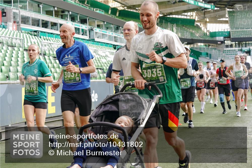 13.09.2026 - 21. swb-Marathon Bremen Michael Burmester http://msf.ph/oto/10431802 13.09.2026 13:29:09 Laufen im Stadion 111, 171, 220, 422, 476, 478, 685, 726, 729, 754, 767, 829, 888, 925, 986, 1079, 1217, 1220, 1242, 1270, 1298, 1325, 1384, 1496, 1615, 1633, 1634, 1741, 1777, 1886, 1958, 1984, 2238, 2263, 2326, 2365, 2436, 2449, 2472, 2502, 2546, 2574, 2593, 2738, 2740, 2743, 2830, 2862, 2868, 2924, 2991, 3020, 3053, 3061, 3129, 3154, 3238, 3274, 3286, 3321, 3361, 3563, 3589, 3594, 3595, 3605, 3678, 3694, 3755, 3758, 3798, 3826, 3853, 3898, 3953, 3965, 3971, 3987, 4011, 4108, 4238, 4457, 4660 meine-sportfotos.de