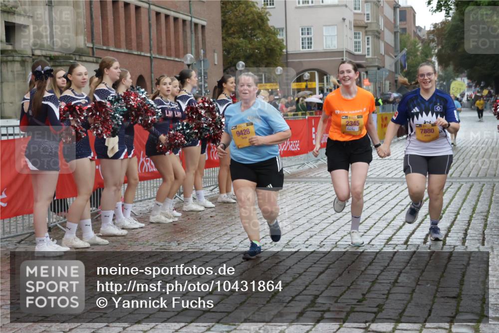 13.09.2026 - Kiel Lauf Yannick Fuchs http://msf.ph/oto/10431864 13.09.2026 11:17:37 Ziel 7720, 7400, 7880, 9428, 9570, 7947, 608, 3995, 7800, 7880 meine-sportfotos.de