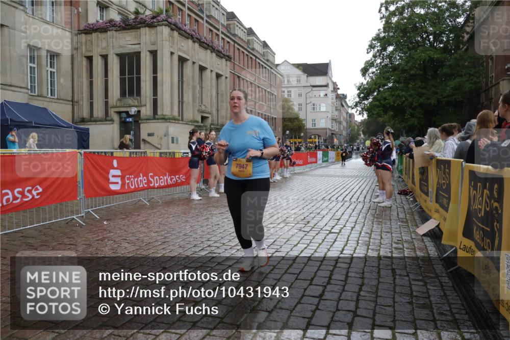 13.09.2026 - Kiel Lauf Yannick Fuchs http://msf.ph/oto/10431943 13.09.2026 11:18:20 Ziel 5422, 7298, 8171, 2503, 4186, 7947, 1645, 6513, 8181, 7720, 7947 meine-sportfotos.de