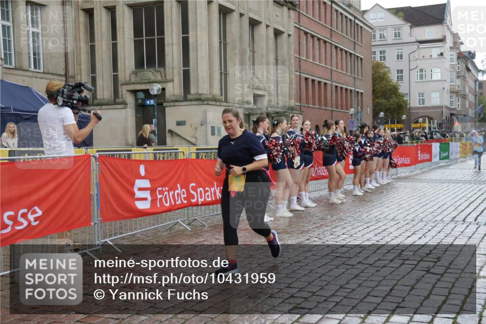 13.09.2026 - Kiel Lauf Yannick Fuchs http://msf.ph/oto/10431959 13.09.2026 11:18:34 Ziel 1645, 6513, 8171, 8181, 2503, 4186, 5422, 7298, 8171, 11039, 4186 meine-sportfotos.de