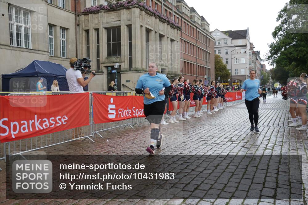 13.09.2026 - Kiel Lauf Yannick Fuchs http://msf.ph/oto/10431983 13.09.2026 11:18:51 Ziel 4035, 10057, 11039, 1645, 5422, 6513, 7298, 8171, 8181, 8735, 9893, 11388, 2503, 5422, 7298 meine-sportfotos.de