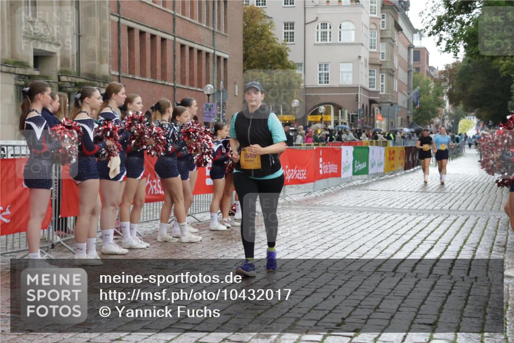 13.09.2026 - Kiel Lauf Yannick Fuchs http://msf.ph/oto/10432017 13.09.2026 11:19:00 Ziel 4035, 9893, 10057, 11039, 1645, 6513, 8181, 8735, 9103, 11388, 5422, 7298, 8171 meine-sportfotos.de