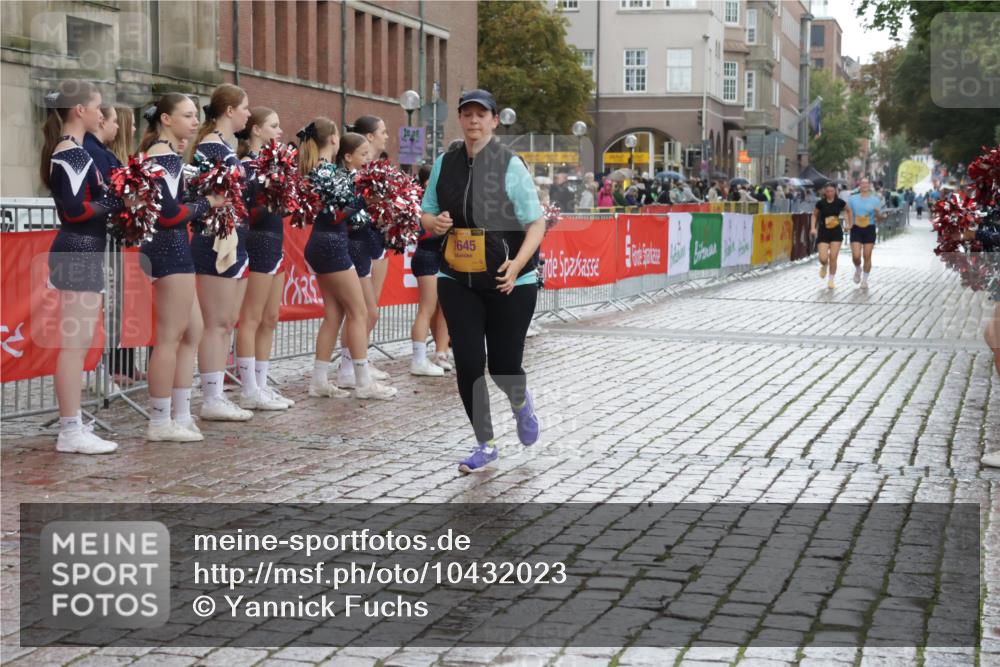 13.09.2026 - Kiel Lauf Yannick Fuchs http://msf.ph/oto/10432023 13.09.2026 11:19:00 Ziel 4035, 9893, 10057, 11039, 1645, 6513, 8181, 8735, 9103, 11388, 5422, 7298, 8171 meine-sportfotos.de