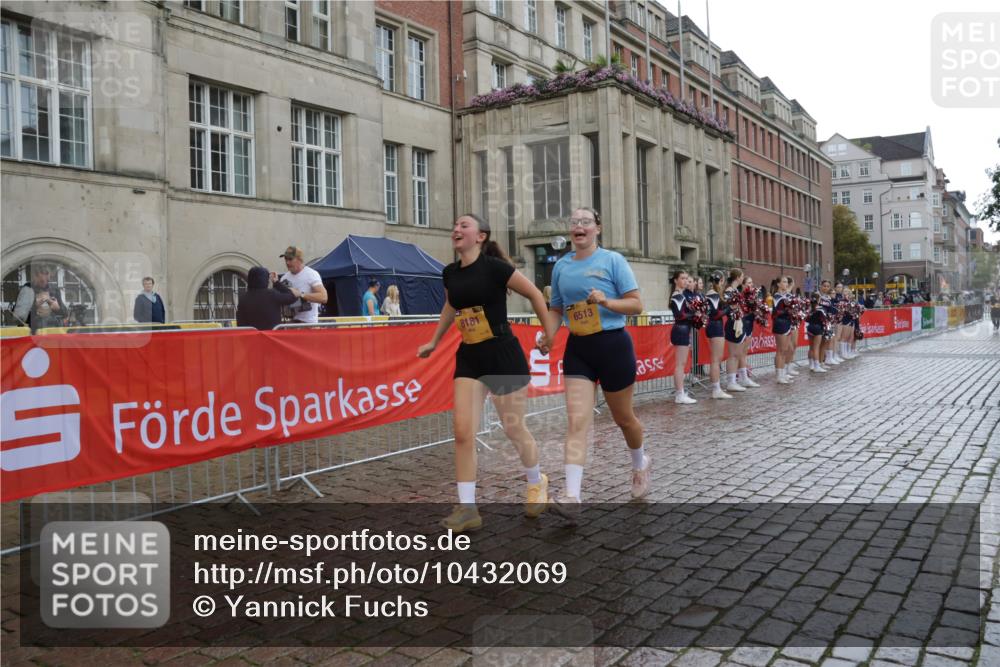 13.09.2026 - Kiel Lauf Yannick Fuchs http://msf.ph/oto/10432069 13.09.2026 11:19:13 Ziel 8735, 9103, 11388, 4035, 6513, 8181, 9893, 10057, 11039, 4407, 10581, 6513, 8181 meine-sportfotos.de
