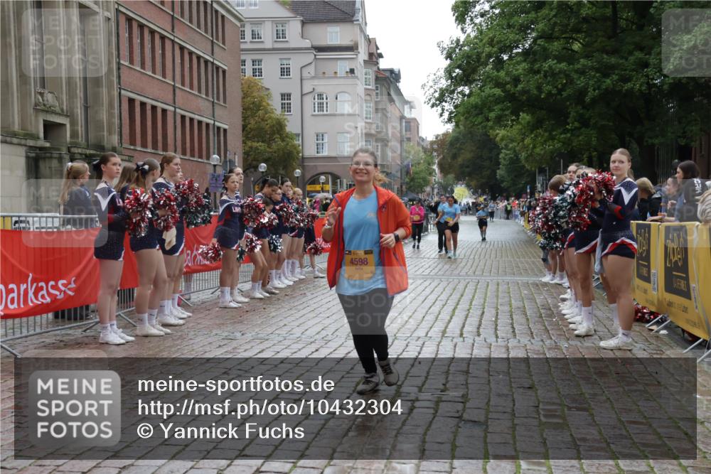 13.09.2026 - Kiel Lauf Yannick Fuchs http://msf.ph/oto/10432304 13.09.2026 11:21:05 Ziel 1677, 2913, 3935, 4598, 10950, 1609, 5847, 4598 meine-sportfotos.de