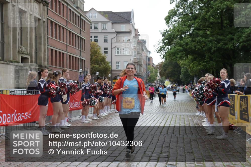 13.09.2026 - Kiel Lauf Yannick Fuchs http://msf.ph/oto/10432306 13.09.2026 11:21:05 Ziel 1677, 2913, 3935, 4598, 10950, 1609, 5847, 4598 meine-sportfotos.de