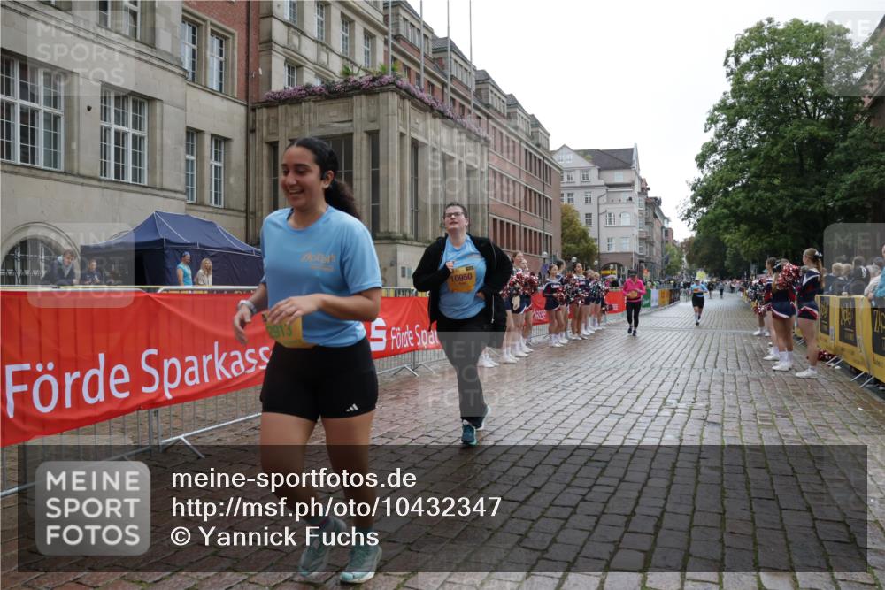 13.09.2026 - Kiel Lauf Yannick Fuchs http://msf.ph/oto/10432347 13.09.2026 11:21:15 Ziel 1609, 5847, 1677, 2913, 3935, 10950, 2913, 4598, 10950 meine-sportfotos.de
